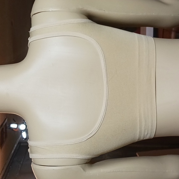 NWOT 3pk/3 colors Stretchy, lightly padded Bralettes Sz M - Picture 7 of 16